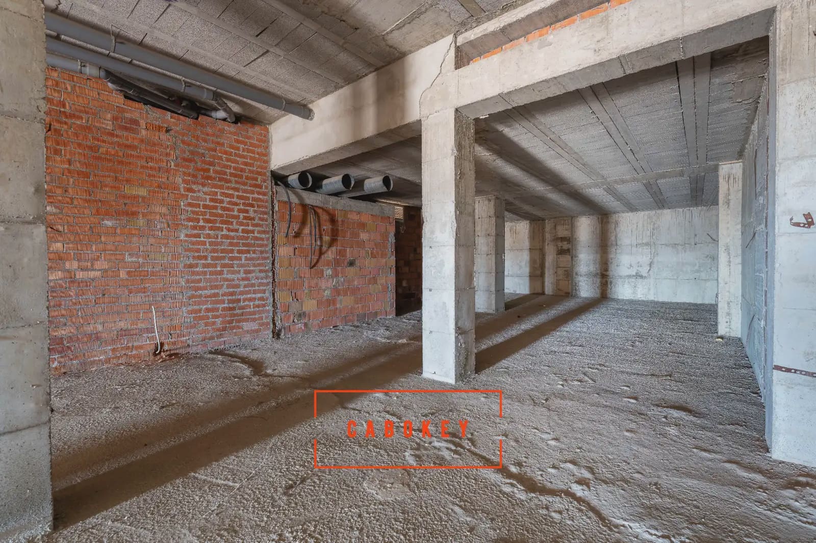 Commerciale da affittare in Roquetas de Mar - 1.900 € (Rif: 10154262)