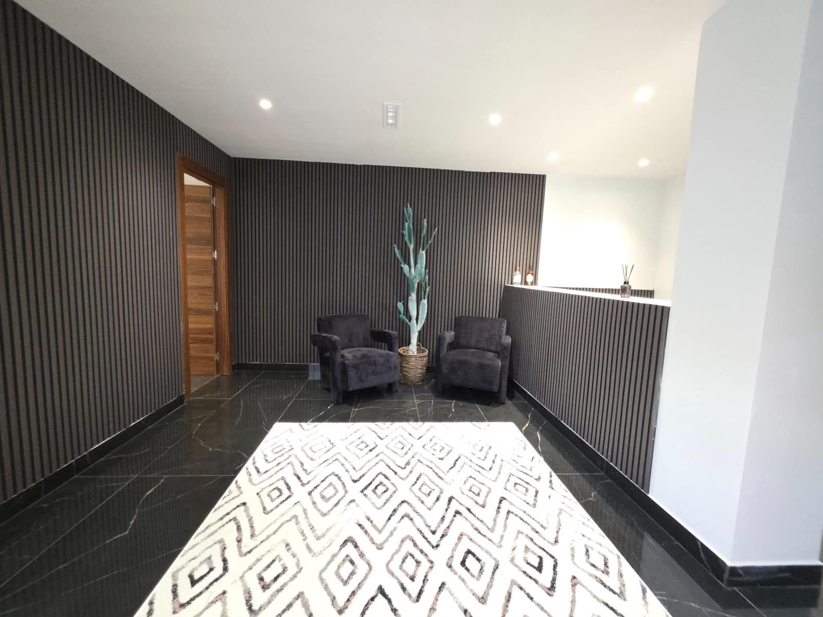 3 soveværelse Villa til salg i Estepona med swimmingpool garage - € 1.395.000 (Ref: 10103523)