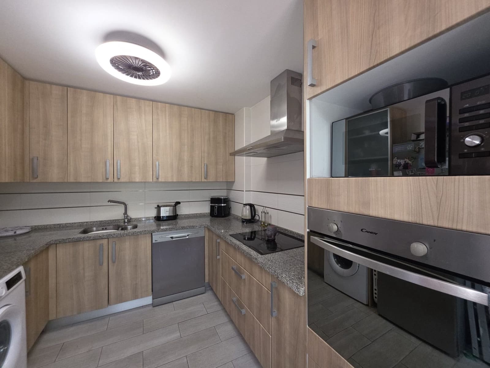 3 soverom Kjedet enebolig til salgs i Estepona med svømmebasseng garasje - € 468 000 (Ref: 10103524)