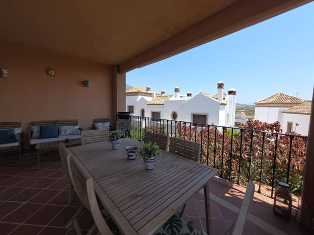 3 soverom Kjedet enebolig til salgs i Valle Romano Golf, Estepona med svømmebasseng garasje - € 468 000 (Ref: 10103524)