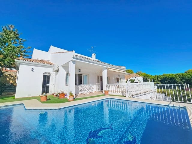 3 bedroom Villa for sale in Seghers, Estepona with pool garage - € 1,050,000 (Ref: 10103526)