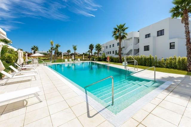 3 camera da letto Attico in vendita in Guadalobón, Estepona con piscina garage - 750.000 € (Rif: 10103527)