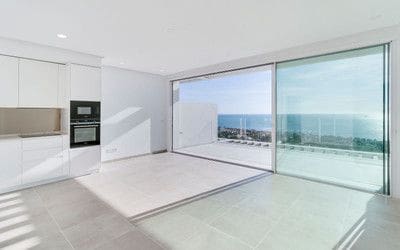 Apartamento de 2 habitaciones en La Alcaidesa en venta con piscina garaje - 525.000 € (Ref: 10108785)