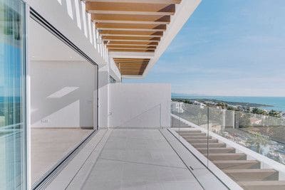 Apartamento de 2 habitaciones en La Alcaidesa en venta con piscina garaje - 525.000 € (Ref: 10108785)