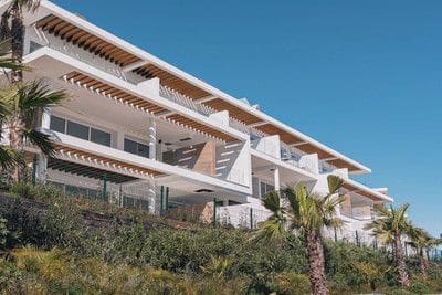 Apartamento de 2 habitaciones en La Alcaidesa en venta con piscina garaje - 525.000 € (Ref: 10108785)