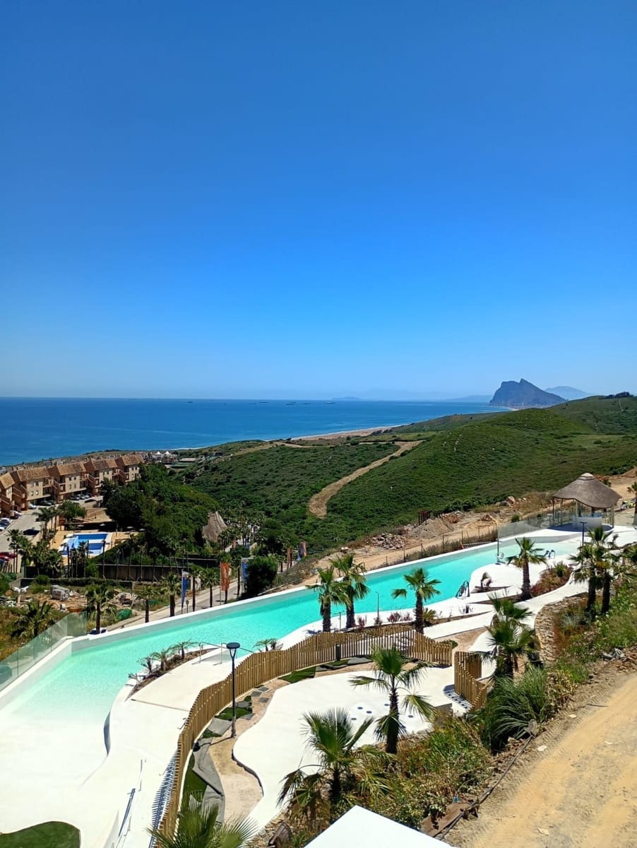 Apartamento de 2 habitaciones en La Alcaidesa en venta con piscina garaje - 525.000 € (Ref: 10108785)