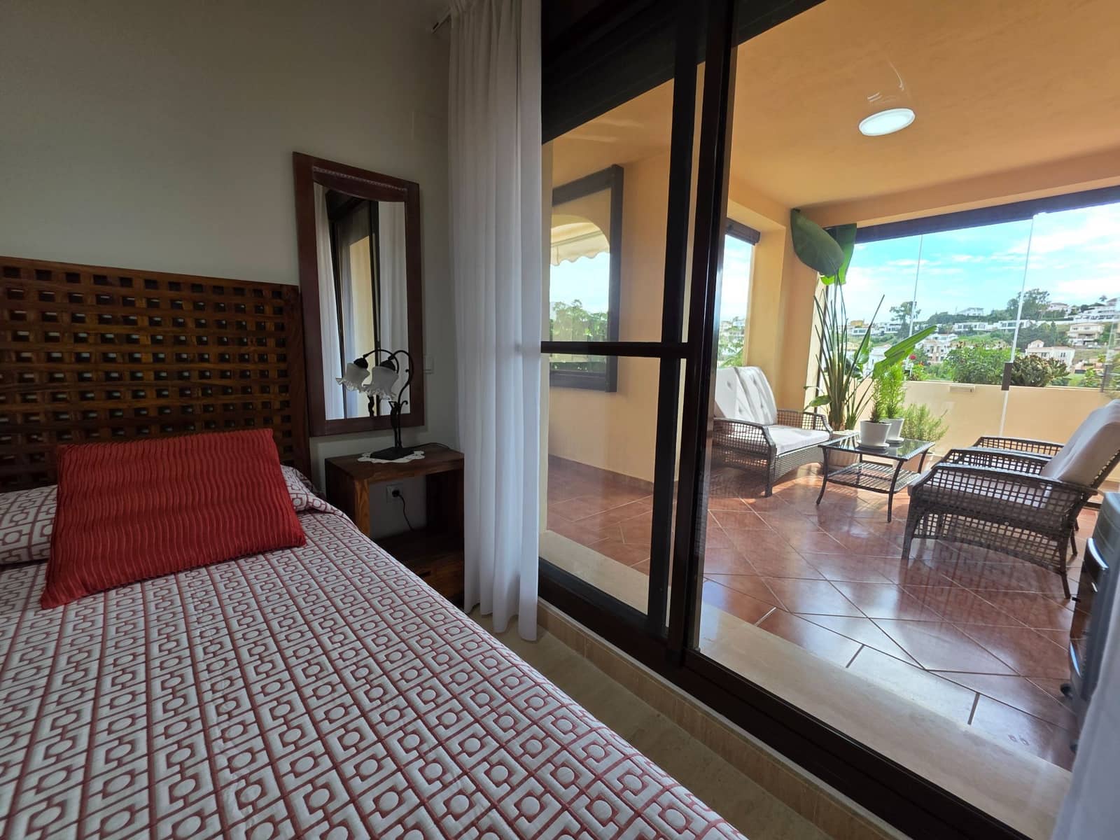 3 bedroom Apartment for sale in Estepona with pool garage - € 495,000 (Ref: 10108786)