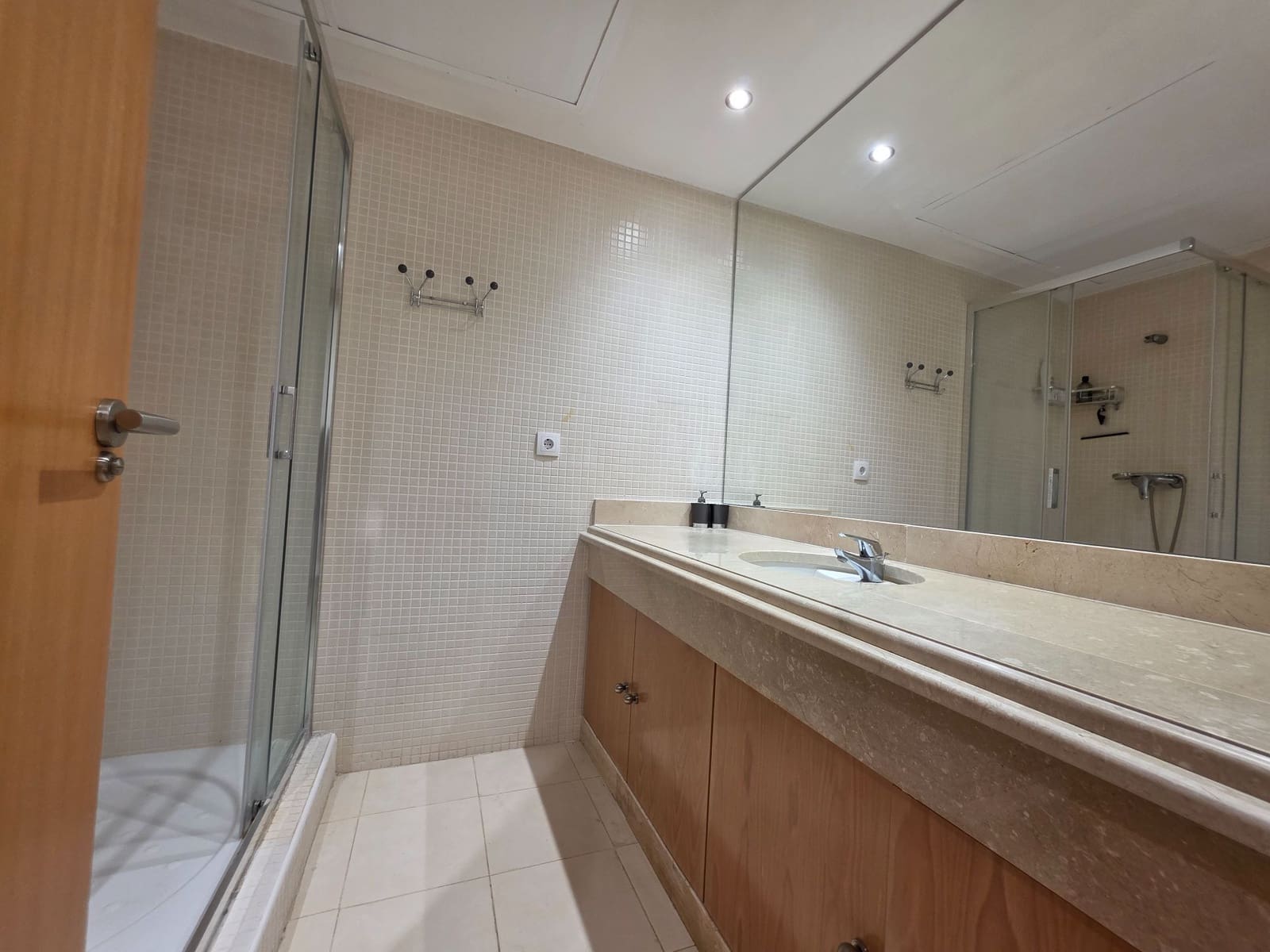 3 bedroom Apartment for sale in Estepona with pool garage - € 495,000 (Ref: 10108786)