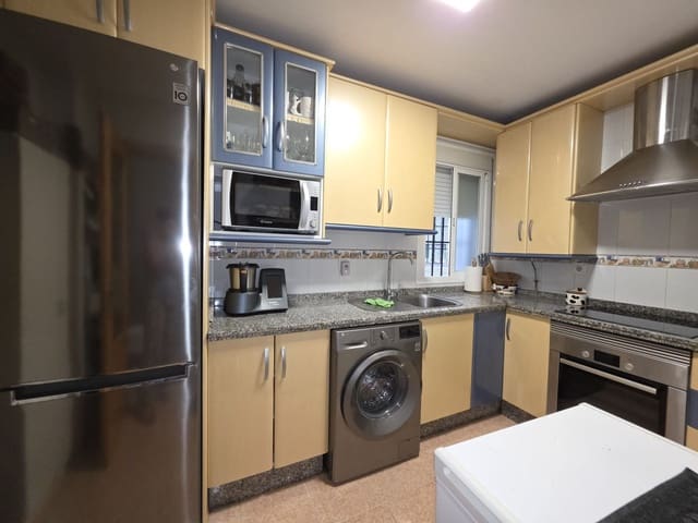 2 soverom Leilighet til salgs i Sierra de Estepona - Avda. de Andalucía, Estepona - € 286 000 (Ref: 10108790)