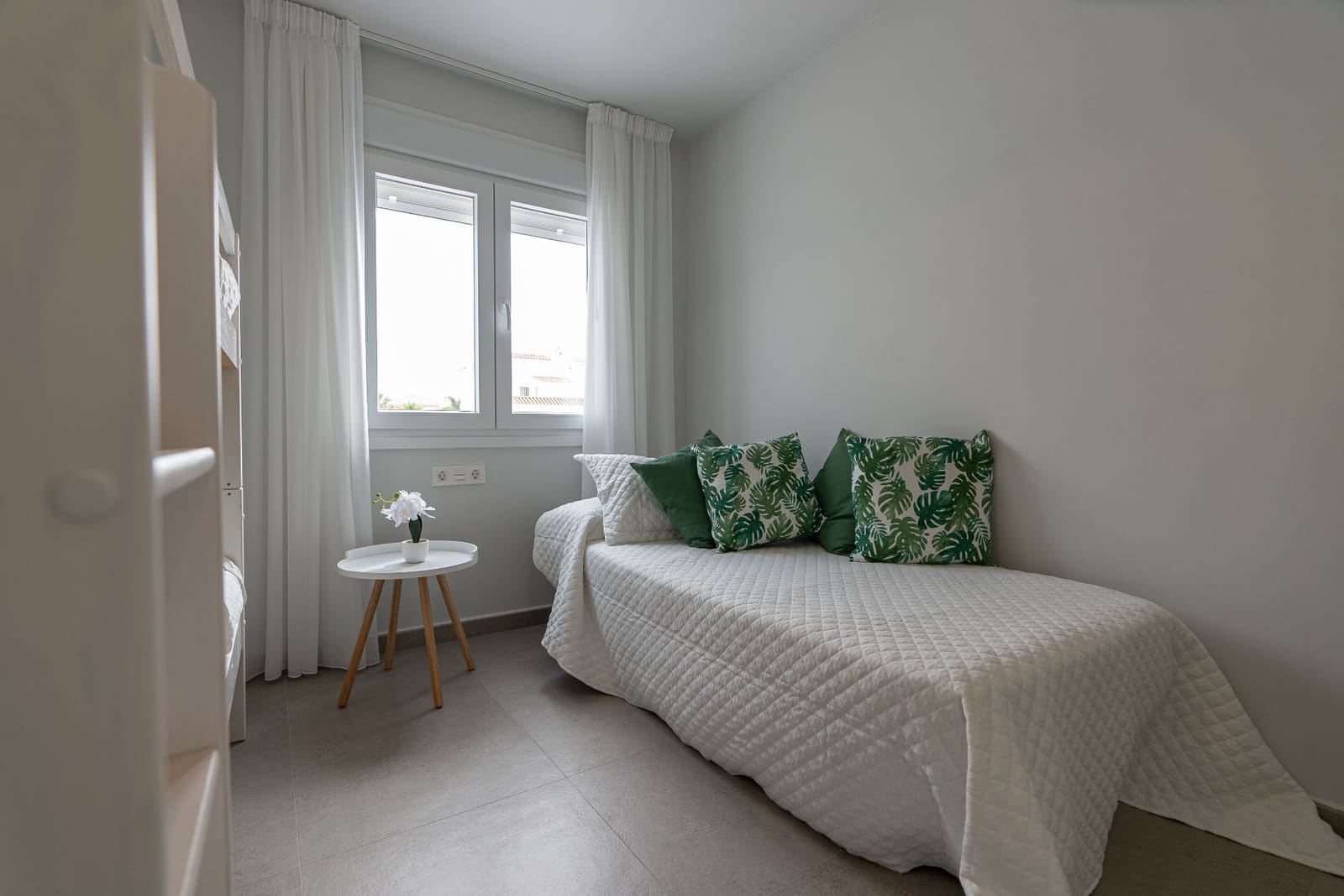 3 Zimmer Doppelhaus zu vermieten in Casares mit Pool - 3.000 € (Ref: 10108791)