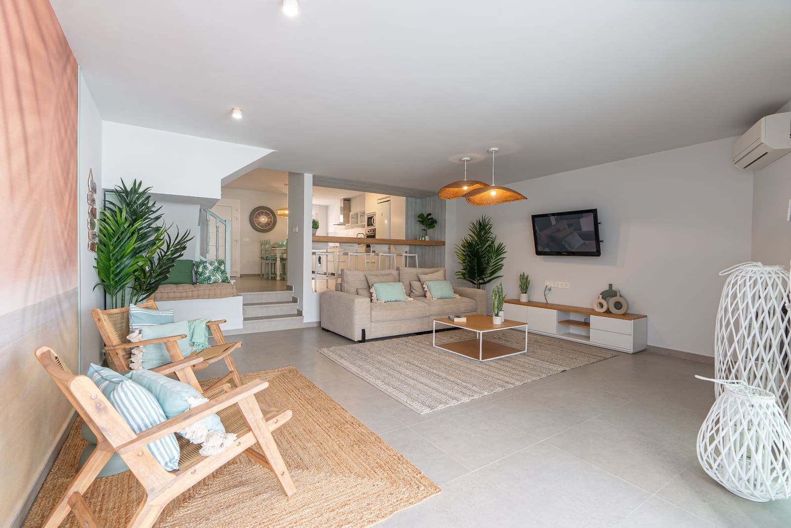 3 Zimmer Doppelhaus zu vermieten in Casares mit Pool - 3.000 € (Ref: 10108791)