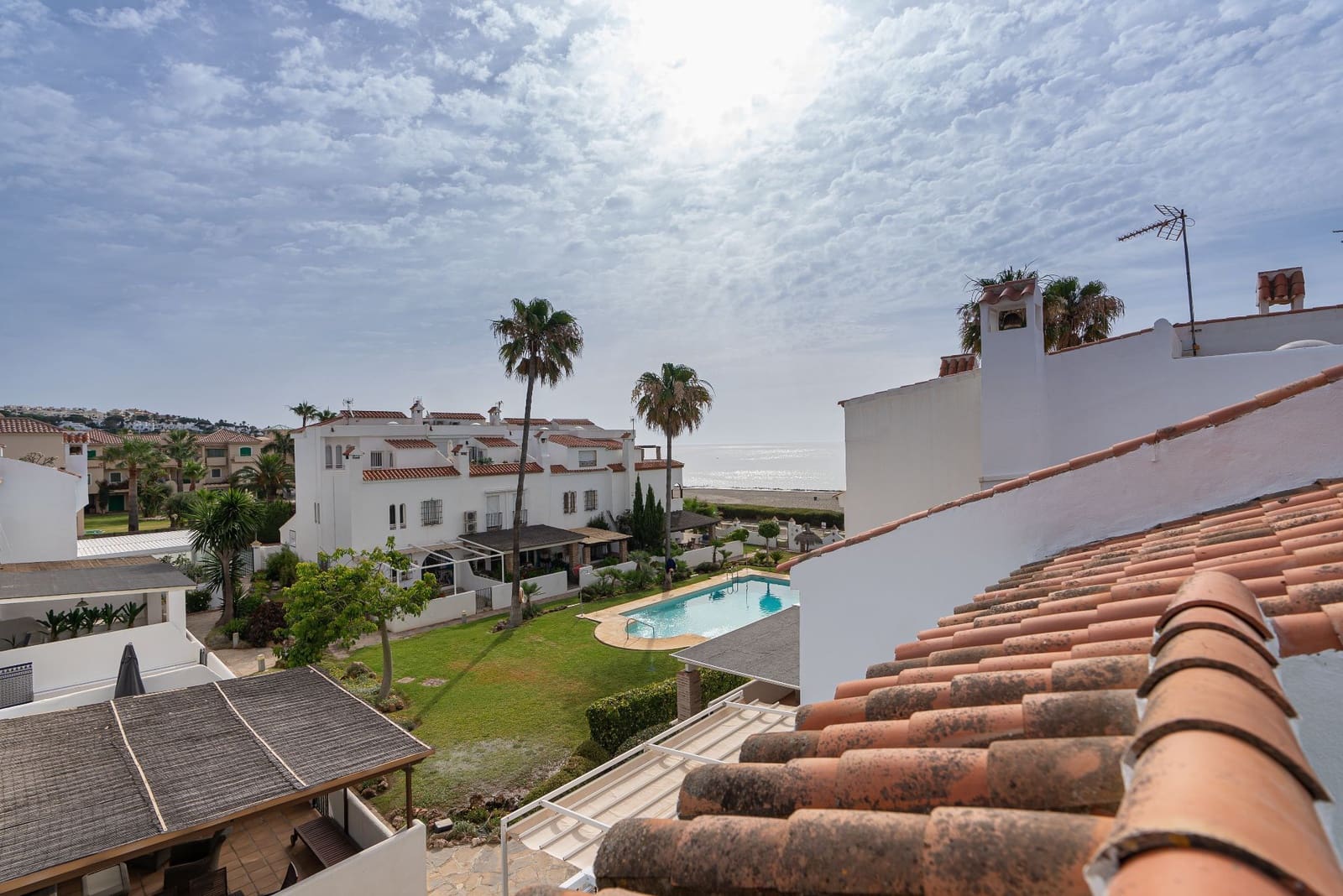 3 Zimmer Doppelhaus zu vermieten in Casares mit Pool - 3.000 € (Ref: 10108791)