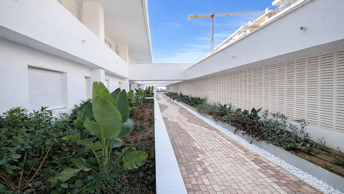 3 soveværelse Byhus til salg i La Alcaidesa med swimmingpool garage - € 650.000 (Ref: 10153303)