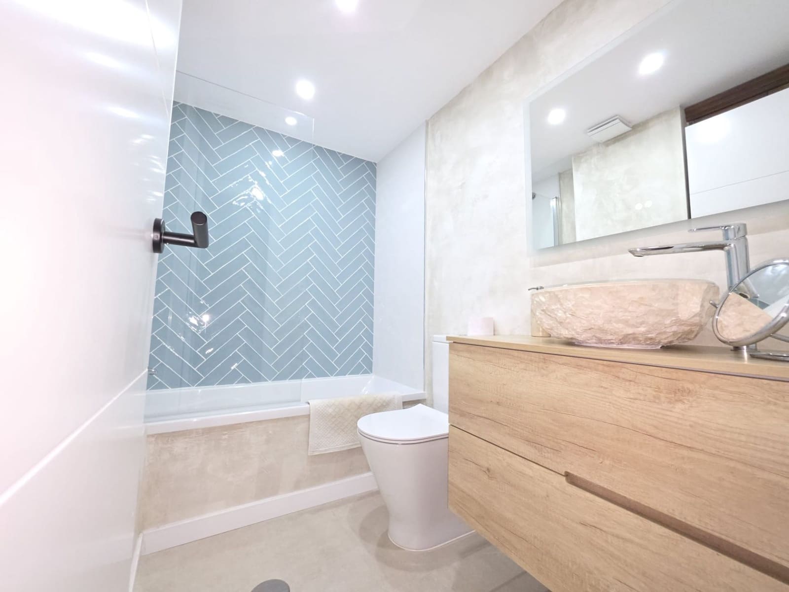 3 slaapkamer Flat te koop in Estepona met zwembad garage - € 389.000 (Ref: 10157219)