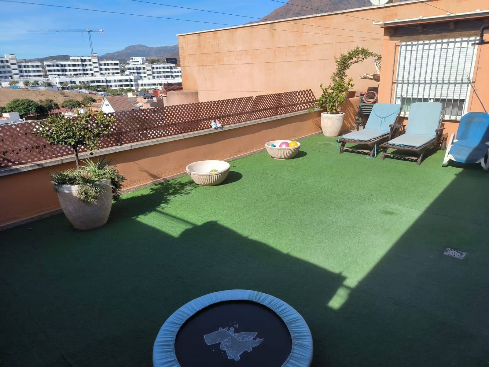 4 slaapkamer Penthouse te koop in Estepona met garage - € 610.000 (Ref: 10182483)