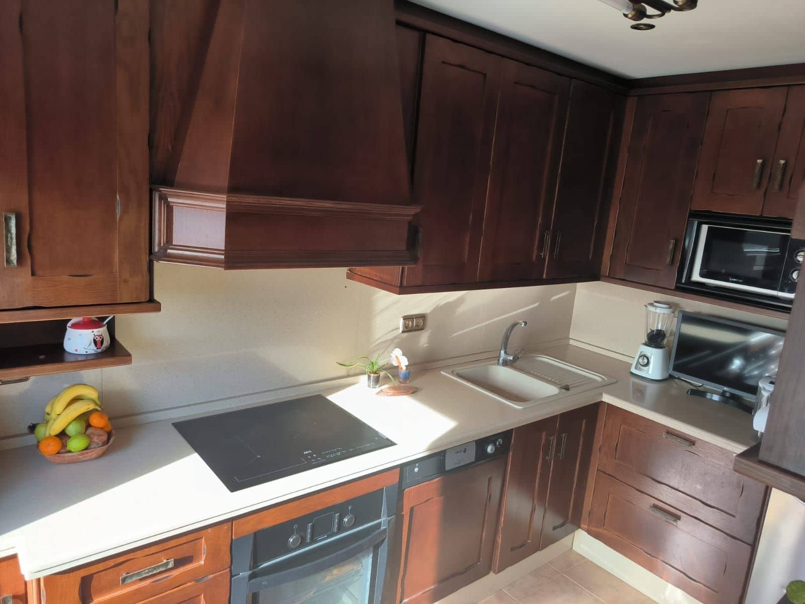 4 slaapkamer Penthouse te koop in Estepona met garage - € 610.000 (Ref: 10182483)