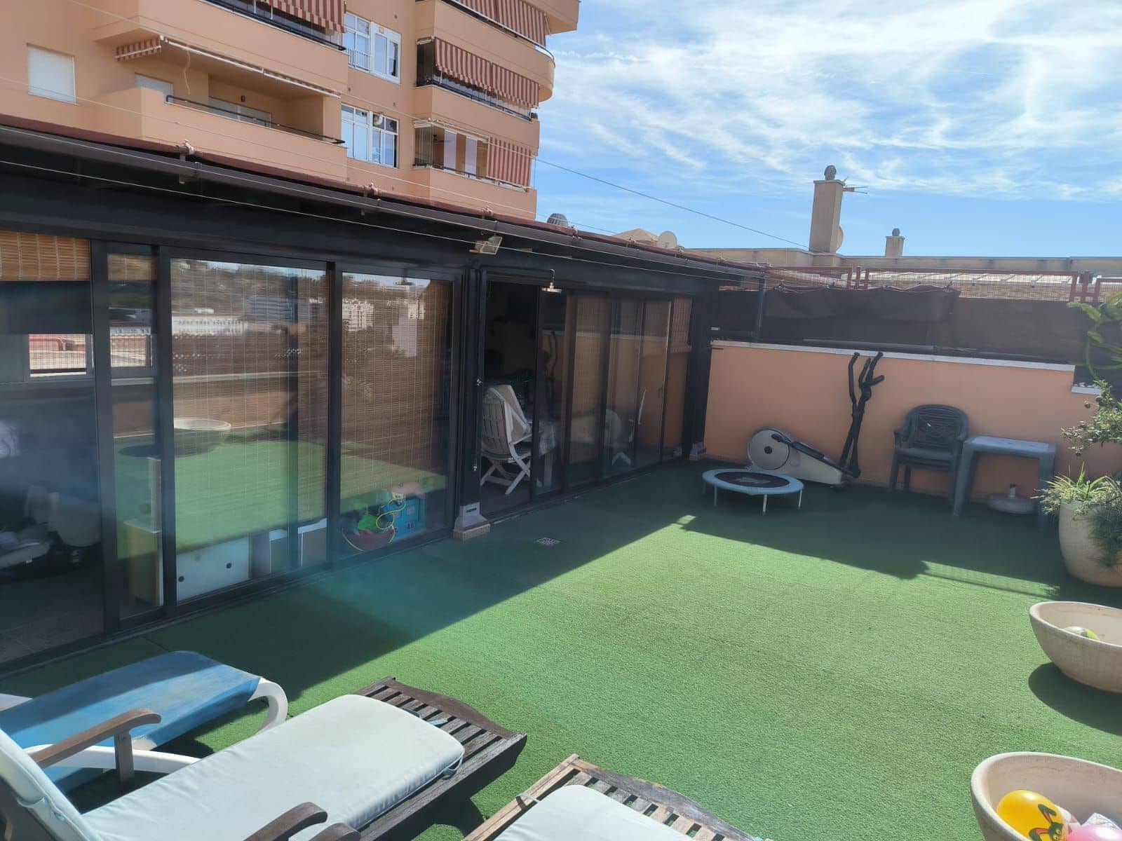 4 slaapkamer Penthouse te koop in Estepona met garage - € 610.000 (Ref: 10182483)