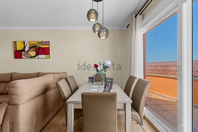 4 soverom Penthouse til salgs i Centro, Estepona med garasje - € 610 000 (Ref: 10182483)