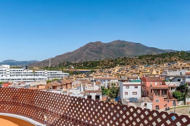 4 soverom Penthouse til salgs i Centro, Estepona med garasje - € 610 000 (Ref: 10182483)