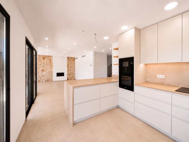 3 slaapkamer Villa te koop in Cala Llombards - € 1.595.000 (Ref: 10072705)