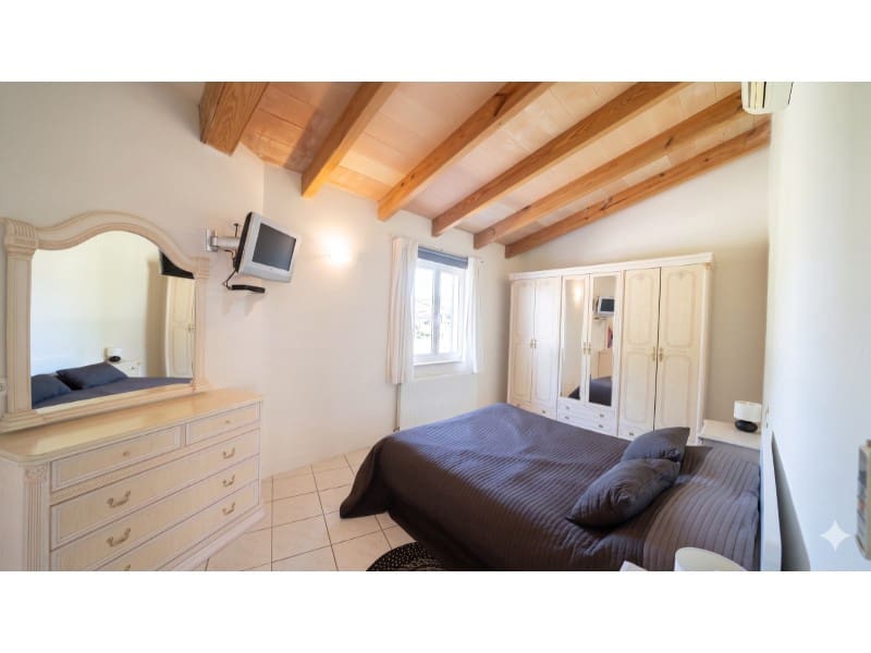 Chalet de 8 habitaciones en Llucmajor en venta con piscina - 1.650.000 € (Ref: 10072706)