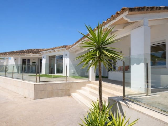 Chalet de 8 habitaciones en Llucmajor en venta con piscina - 1.650.000 € (Ref: 10072706)