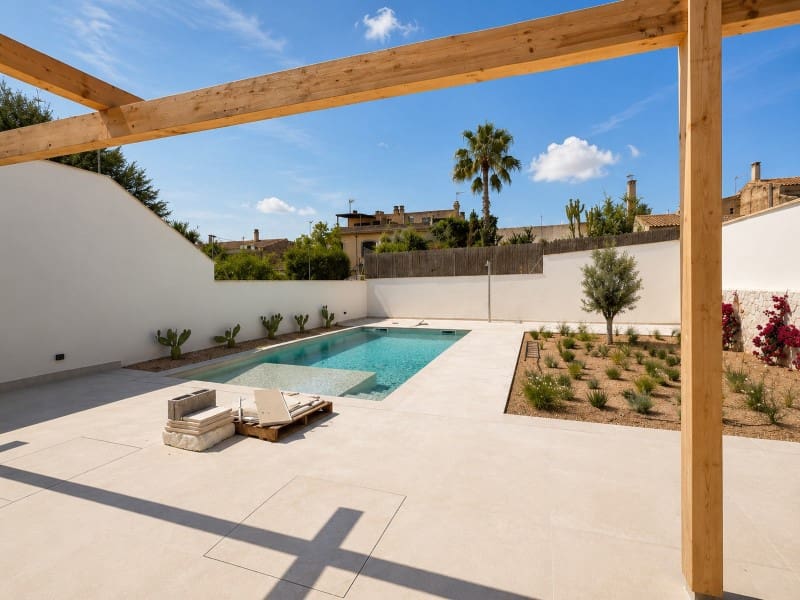 4 soverom Villa til salgs i Ses Salines med garasje - € 2 300 000 (Ref: 10072707)