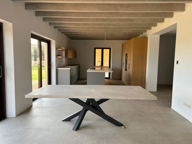 5 slaapkamer Villa te koop in Santanyí met garage - € 2.950.000 (Ref: 10072713)