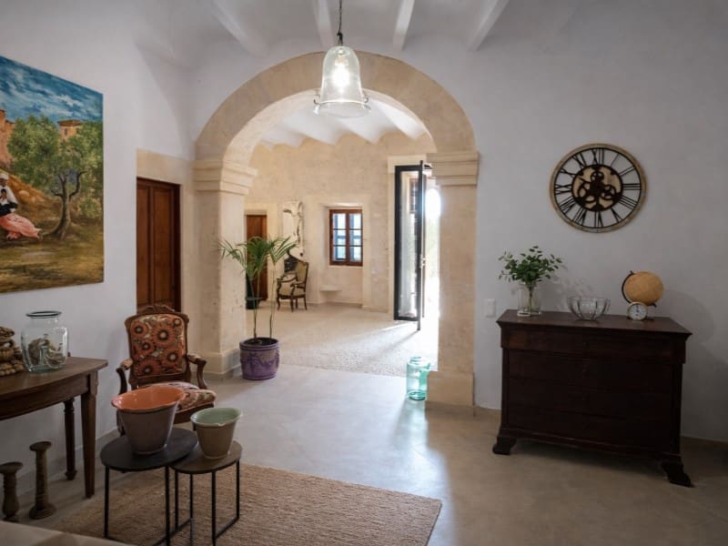 12 bedroom Villa for sale in Montuiri with pool garage - € 7,000,000 (Ref: 10072714)