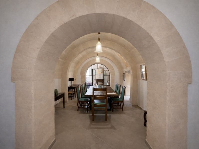 12 bedroom Villa for sale in Montuiri with pool garage - € 7,000,000 (Ref: 10072714)