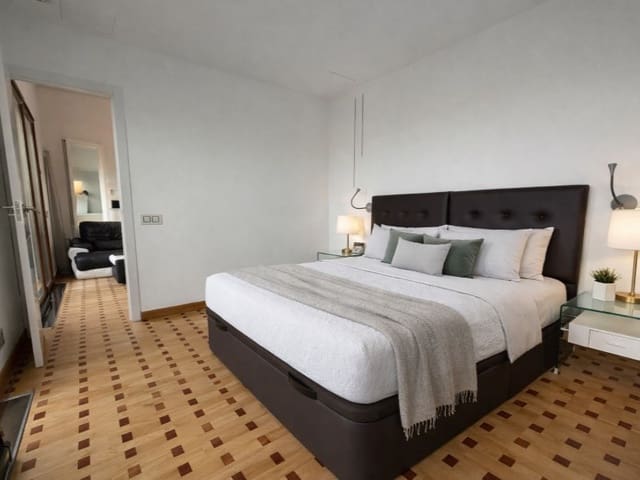 4 Zimmer Wohnung zu verkaufen in El Terreno, Palma de Mallorca mit Garage - 1.300.000 € (Ref: 10072717)