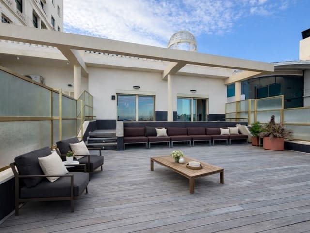 4 Zimmer Wohnung zu verkaufen in El Terreno, Palma de Mallorca mit Garage - 1.300.000 € (Ref: 10072717)