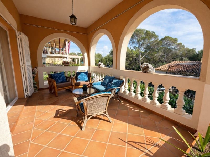 6 Zimmer Villa zu verkaufen in Santa Ponsa mit Pool Garage - 1.900.000 € (Ref: 10072718)