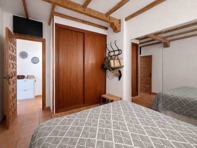 6 Zimmer Villa zu verkaufen in Santa Ponsa, Calvià mit Pool Garage - 1.900.000 € (Ref: 10072718)