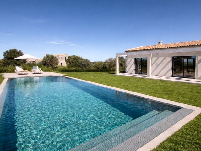 6 soveværelse Villa til salg i Ses Salines med swimmingpool garage - € 3.350.000 (Ref: 10072722)