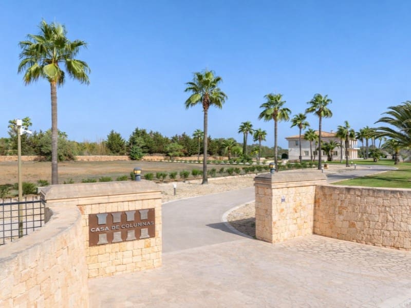 7 slaapkamer Villa te koop in Es Llombards met garage - € 5.750.000 (Ref: 10072723)