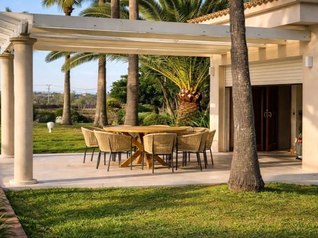 7 soveværelse Villa til salg i Es Llombards, Santanyí med garage - € 5.750.000 (Ref: 10072723)