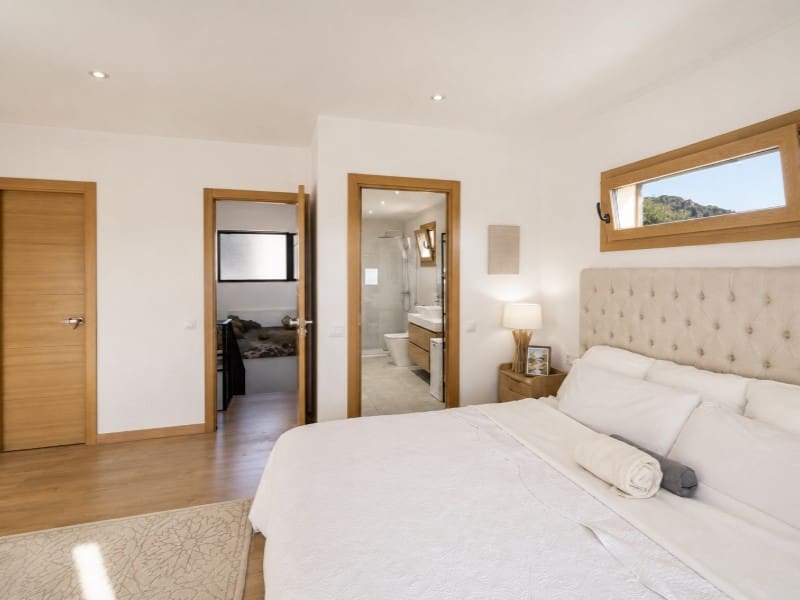 3 makuuhuone Huvila myytävänä paikassa Calvia - 1 995 000 € (Ref: 10072731)
