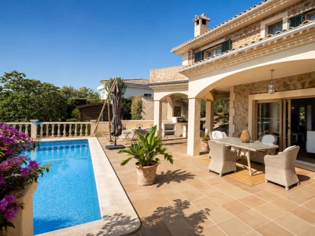 3 makuuhuone Huvila myytävänä paikassa Es Capdella, Calvià - 1 995 000 € (Ref: 10072731)
