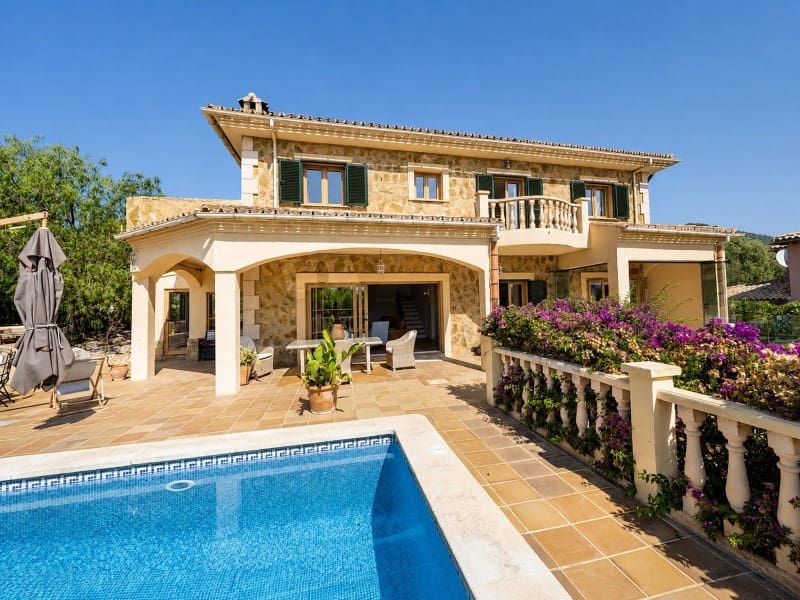 3 makuuhuone Huvila myytävänä paikassa Calvia - 1 995 000 € (Ref: 10072731)