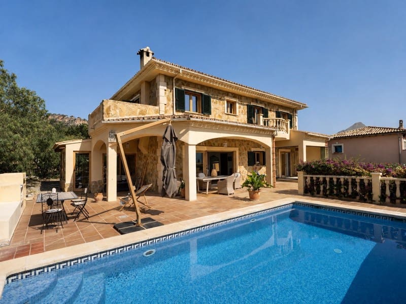 3 makuuhuone Huvila myytävänä paikassa Calvia - 1 995 000 € (Ref: 10072731)
