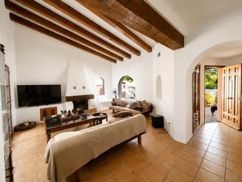 Chalet de 3 habitaciones en Santa Ponsa en venta con piscina garaje - 1.250.000 € (Ref: 10072732)