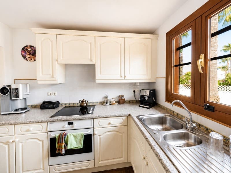 Chalet de 3 habitaciones en Santa Ponsa en venta con piscina garaje - 1.250.000 € (Ref: 10072732)