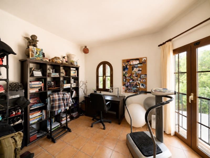 Chalet de 3 habitaciones en Santa Ponsa en venta con piscina garaje - 1.250.000 € (Ref: 10072732)
