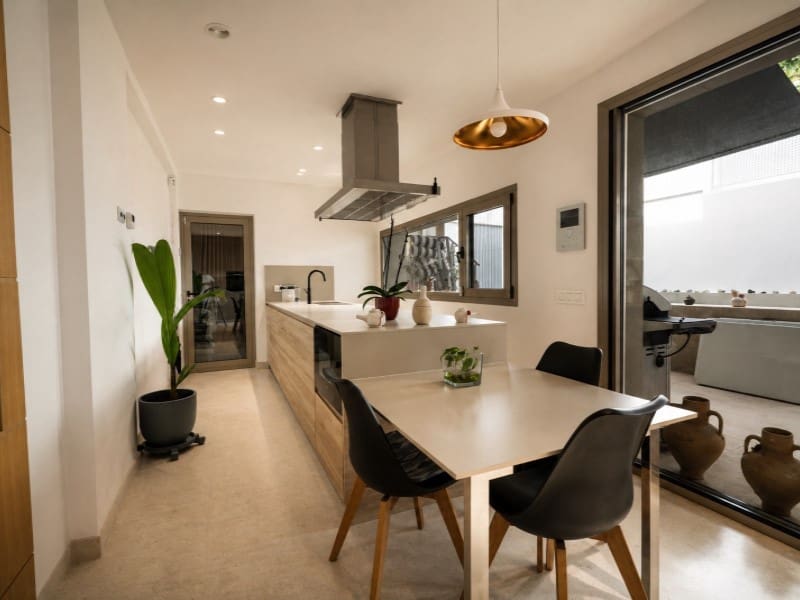 6 slaapkamer Villa te koop in Palma de Mallorca met zwembad garage - € 2.700.000 (Ref: 10072734)