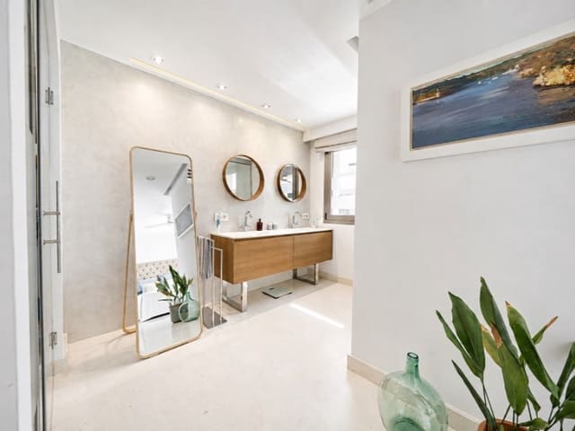 6 slaapkamer Villa te koop in El Terreno, Palma de Mallorca met zwembad garage - € 2.700.000 (Ref: 10072734)