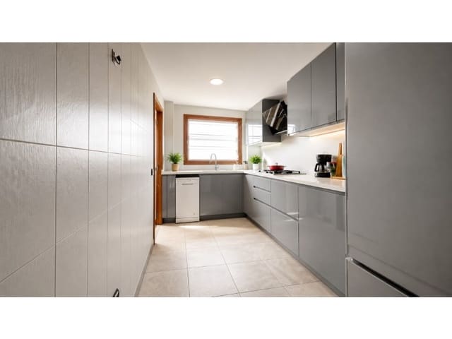 4 makuuhuone Asunto myytävänä paikassa Llevant, Palma de Mallorca - 550 000 € (Ref: 10072736)