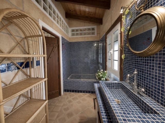 4 slaapkamer Villa te koop in Magalluf, Calvià met garage - € 1.750.000 (Ref: 10072738)