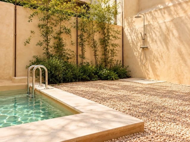 5 bedroom Villa for sale in Algaida with pool garage - € 1,190,000 (Ref: 10129082)