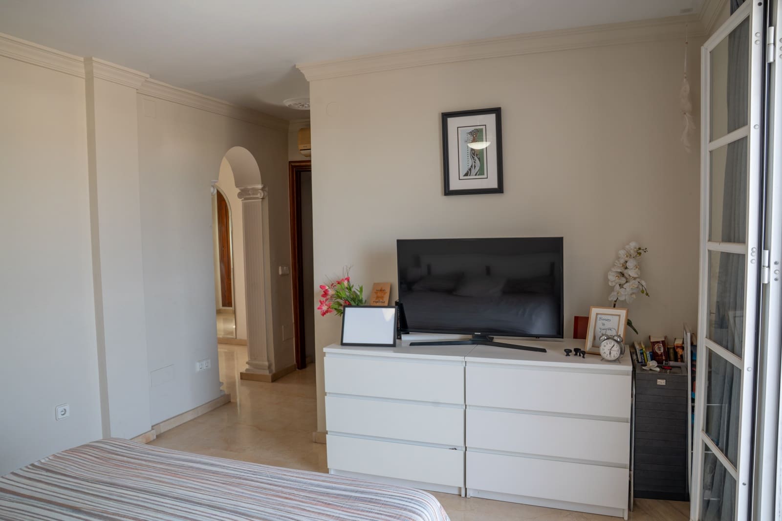 5 soverom Hus til salgs i Marbella med svømmebasseng garasje - € 620 000 (Ref: 9997679)